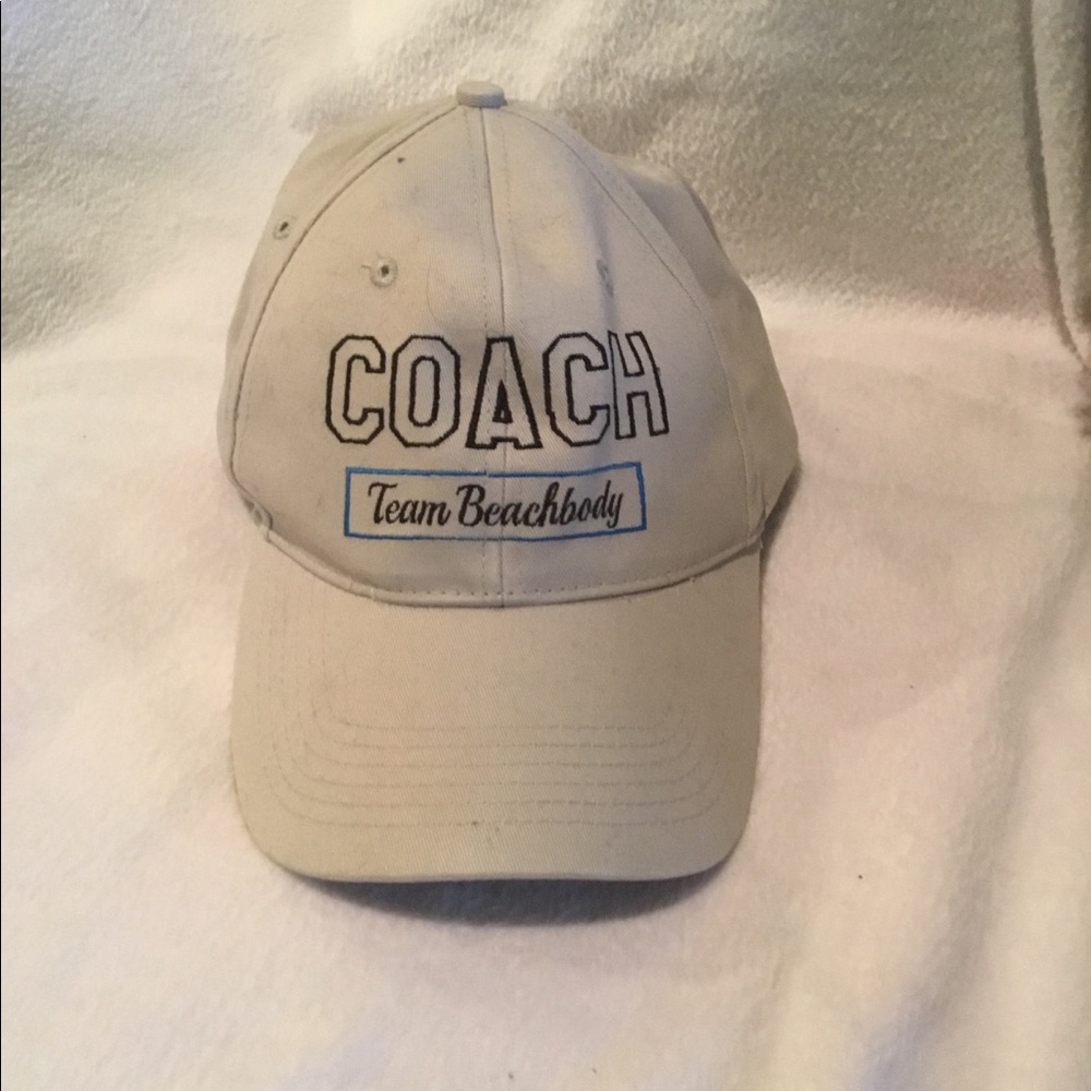 New cap 🧢 so cute! - Picture 3 of 5